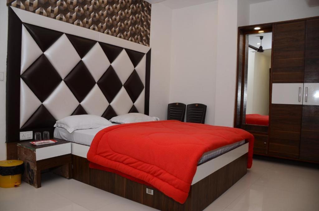 Hotel Robin Inn Amritsar Bagian luar foto