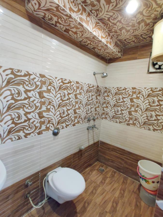 Hotel Robin Inn Amritsar Bagian luar foto