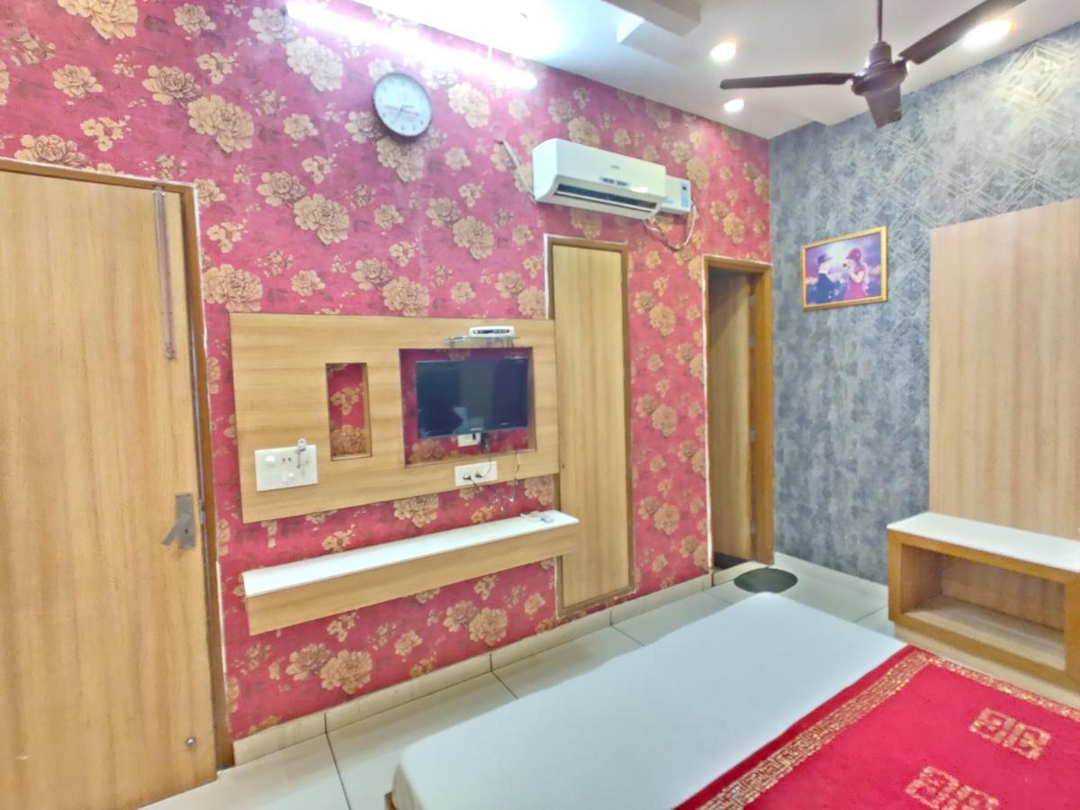 Hotel Robin Inn Amritsar Bagian luar foto