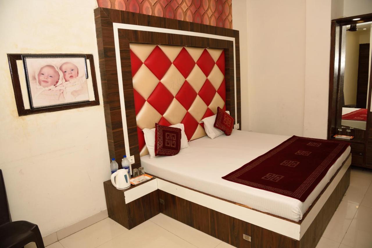 Hotel Robin Inn Amritsar Bagian luar foto